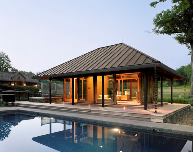 Bonnet Roof Overhang