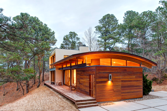 Curved Roof Overhang